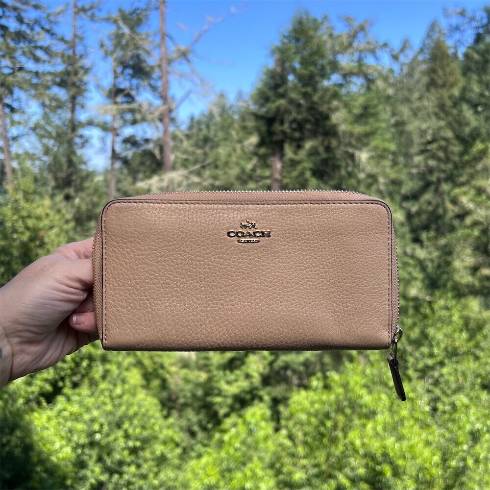 COACH Long Zip-Around Wallet Tan Pebble Leather with Gold Hardware AUTHENTIC